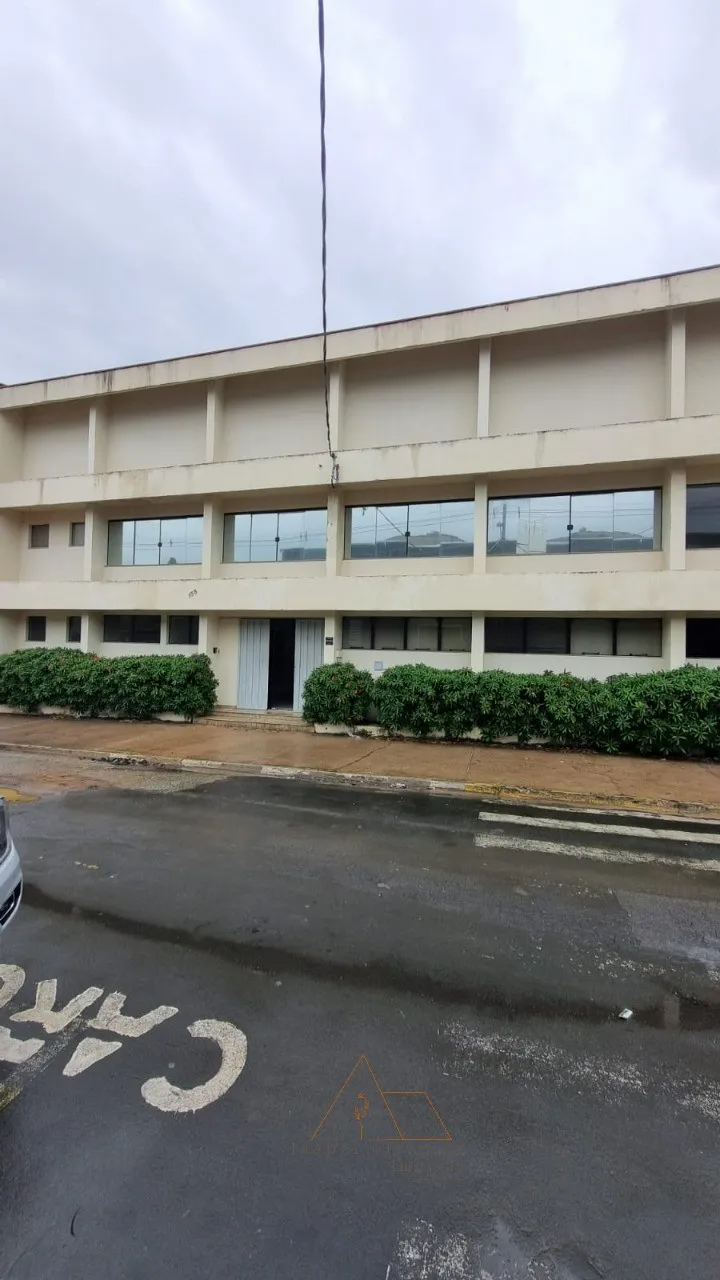 Imagem Aluguel de Galpão Industrial com 1.670m² em Salto-SP, Parque Residencial Rondon