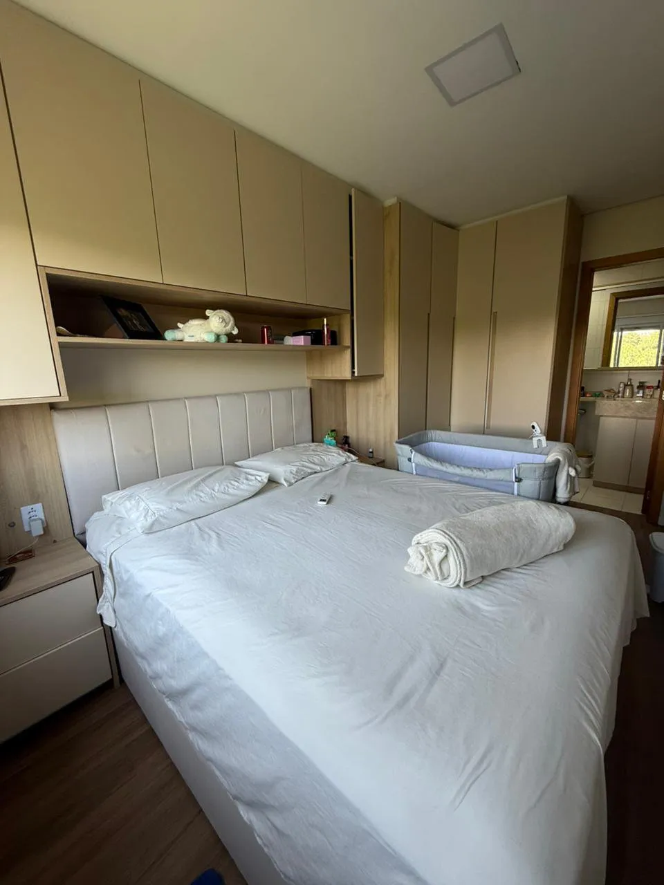 Imagem Apartamento c/ suíte e móveis sob medida à venda no Partenon.