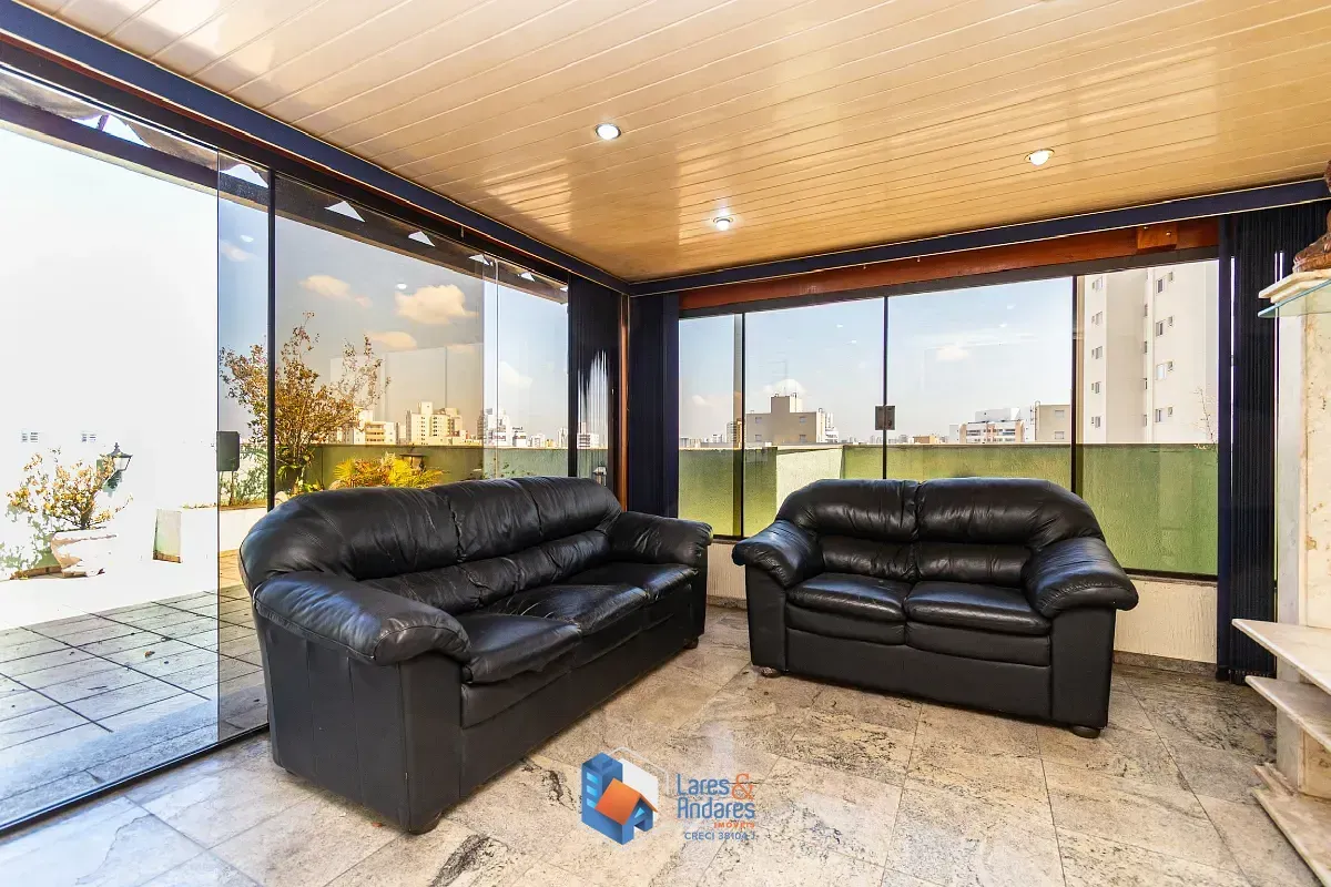 Imagem Duplex para venda em Vila Gumercindo com 4 quartos, sendo 2 suítes, 187m²