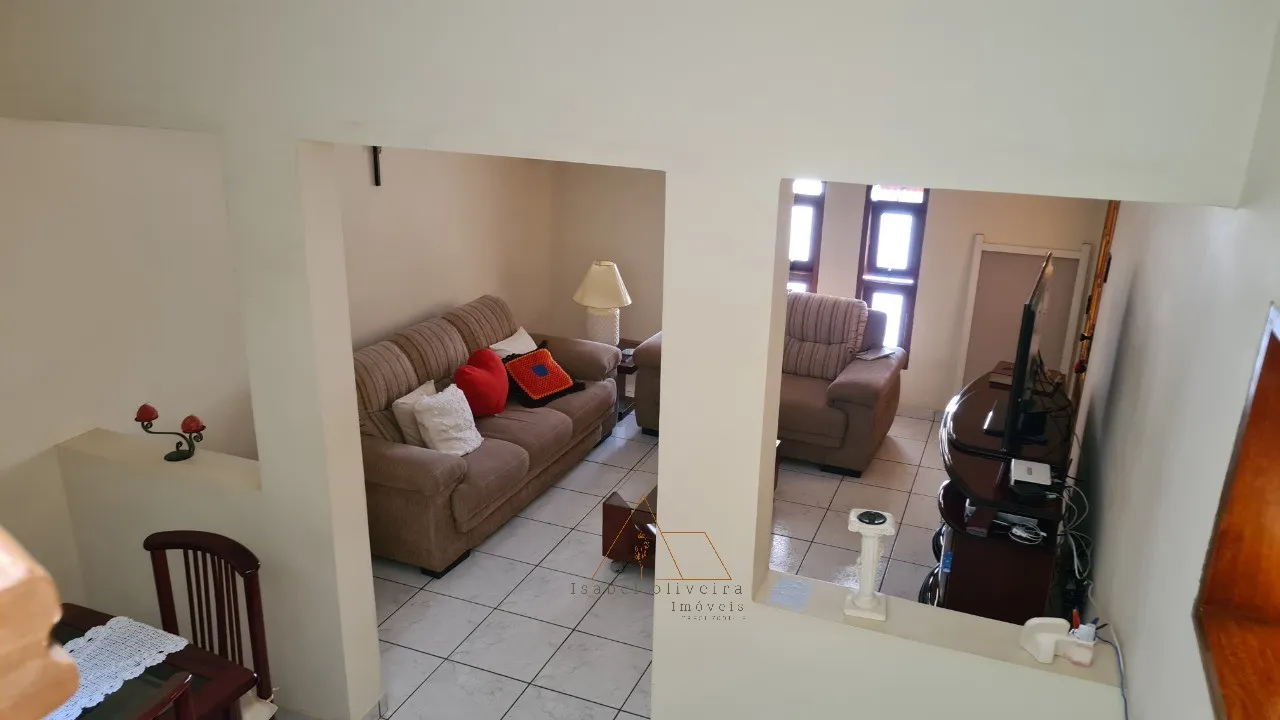Imagem Imperdível! Casa à venda em Itu-SP, bairro Progresso, 3 quartos, 1 suíte, 1 sala, 3 banheiros, 4 vagas de garagem, 194 m².