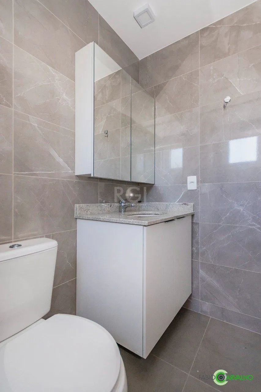 Imagem Apartamento para Venda - 62.48m², 2 dormitórios, sendo 1 suites, 1 vaga - Glória