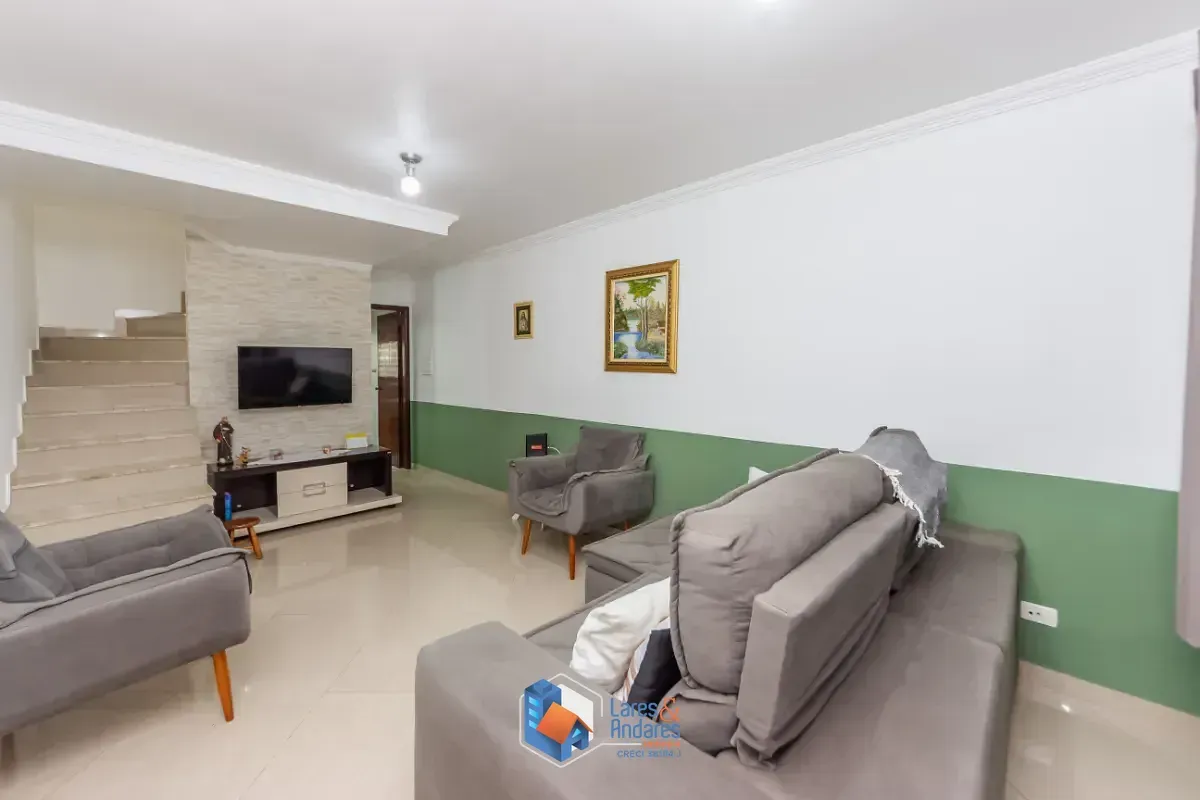Imagem Sobrado para venda em Jardim Vivan com 2 quartos, 75m²