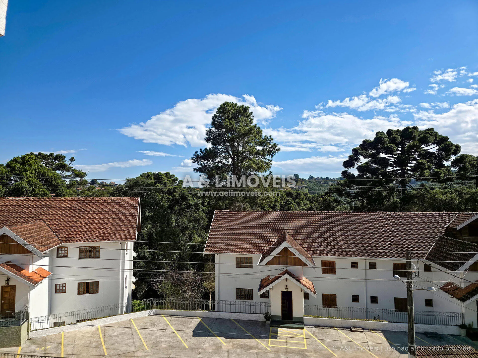 Imagem Apartamento com 3 dormitórios à venda em Campos do Jordão | 106,02 m²
