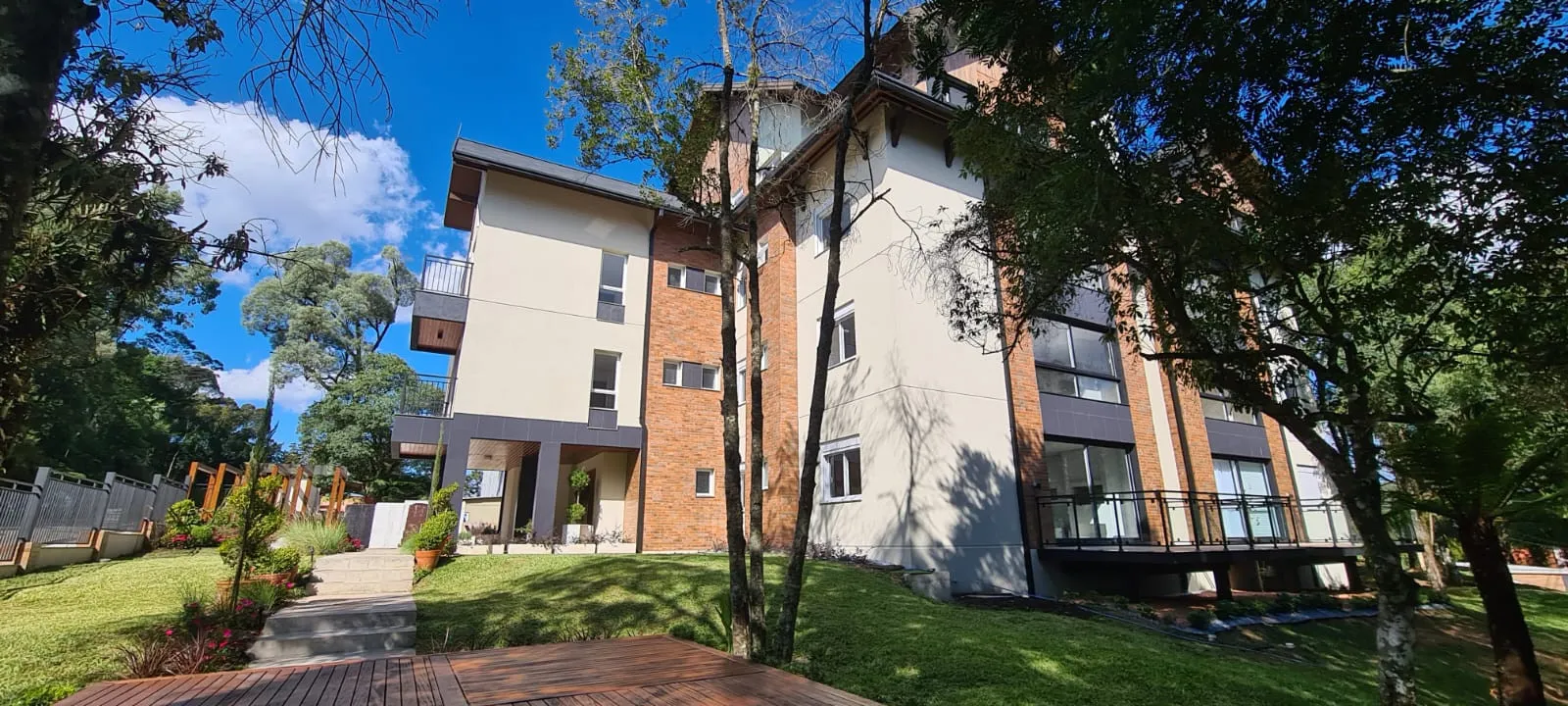 Imagem Apartamento à venda em Gramado, Bavaria, com 1 quarto, 49.09m2