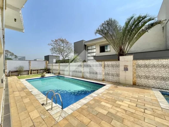 Imagem Casa de Condomínio em Golf Park - Carapicuíba