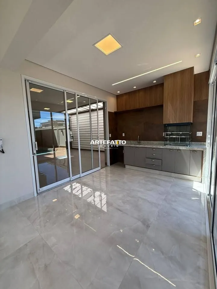 Imagem Casa no Condomínio Veredas com 3 suítes