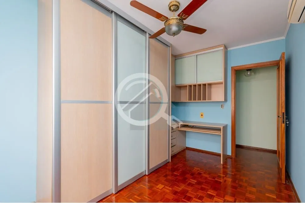 Imagem Venha morar numa rua arborizada, plana para ótimas caminhadas até a redenção, em um apartamento ...