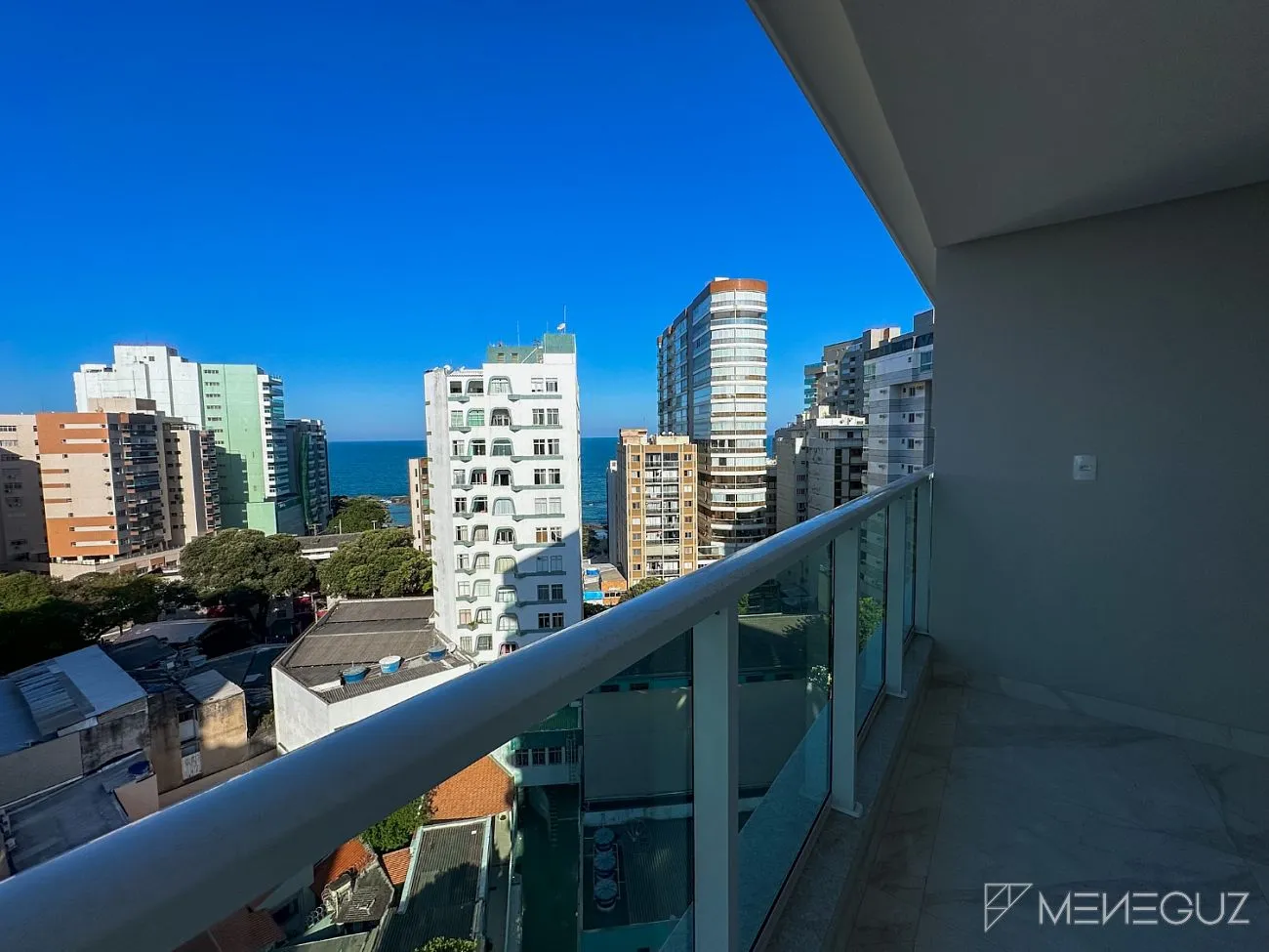 Imagem Apartamento de Luxo Novo no Centro de Guarapari - 3 Quartos com Suíte e Lazer Completo!
