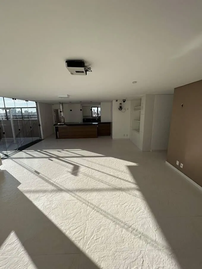 Imagem Venha realizar o SONHO de morar em uma COBERTURA com 244m²