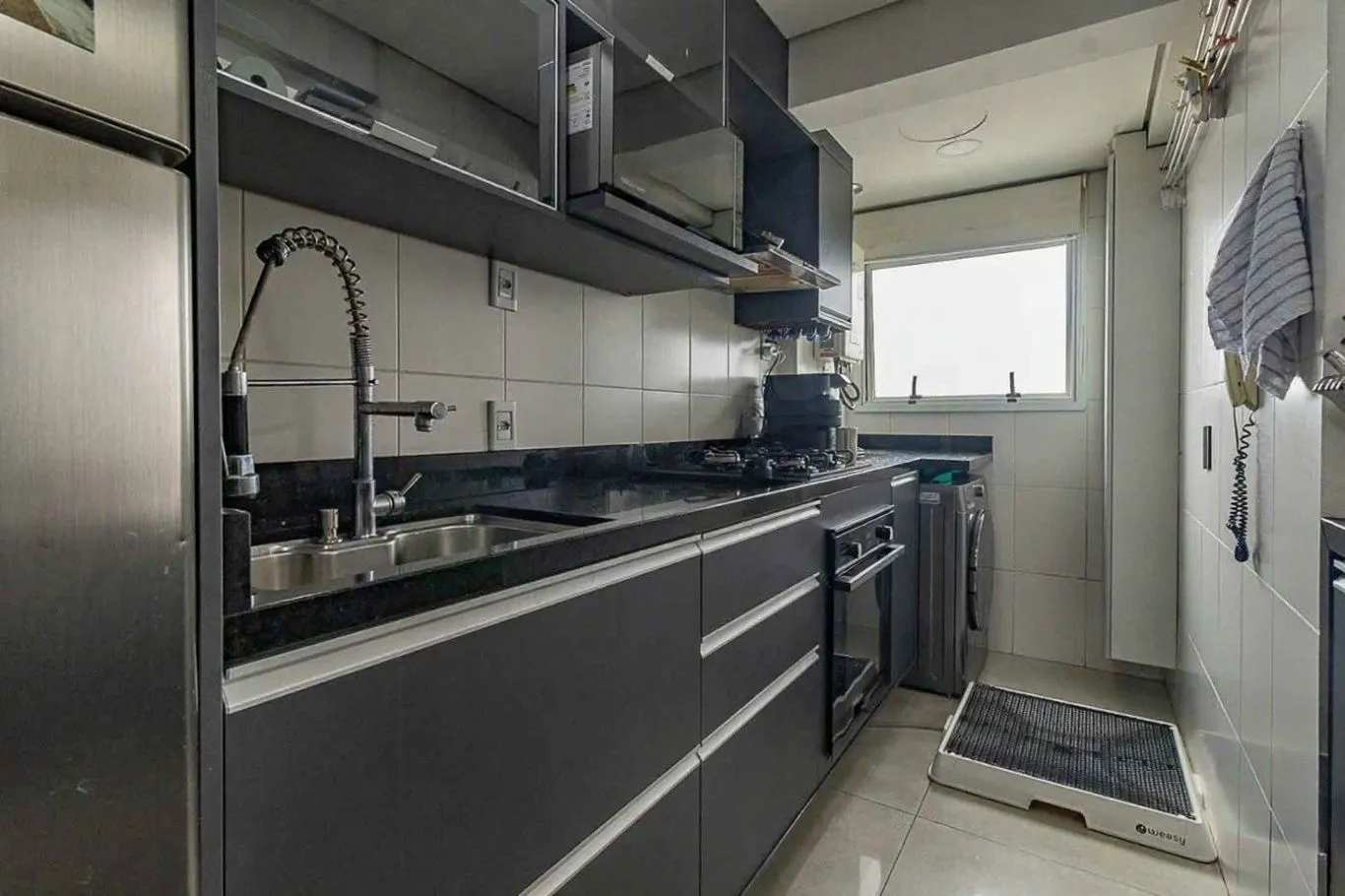 Imagem Vende-se apartamento com 2 quartos (1 suíte), 55m² e 2 vagas - Petrópolis