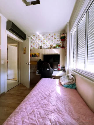 Imagem Apartamento com 3 quartos, 2 vagas e lazer com piscina a poucos metros do Hippo.  Localizado em fre...