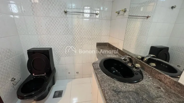 Imagem Excelente apartamento em prédio no coração do Cambuí , no Edifício Saint Paul.

Apartamento con...