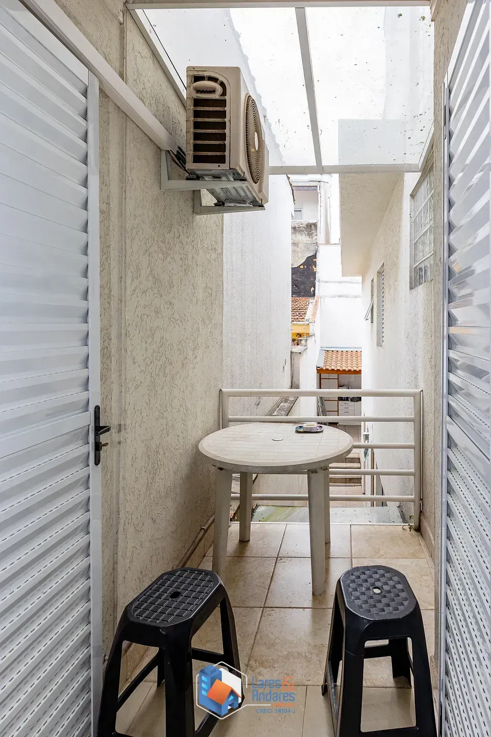Imagem Casa para venda em Mirandópolis com 4 quartos, sendo 2 suítes, 214m²