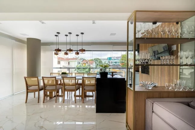Imagem Próximo ao Parque Villa Lobos, 122m², 03 suítes, 02 vagas de garagem, apartamento com design mode...