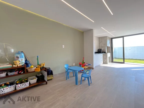 Imagem Casa de Condomínio em Tamboré - Santana de Parnaíba, SP