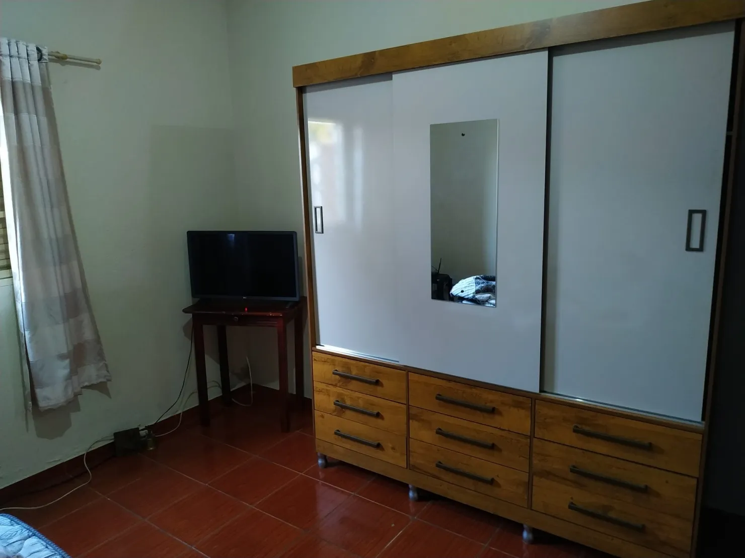 Imagem Casa à venda 3 Quartos, 1 Suite, 4 Vagas, 250M², Conjunto Habitacional Terra dos Ipês II (Fase II), Pindamonhangaba - SP
