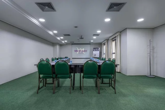 Imagem Flat disponível para venda no Mercure São Paulo Pinheiros Hotel, com 28m², 1 dormitório e 1 vaga de garagem