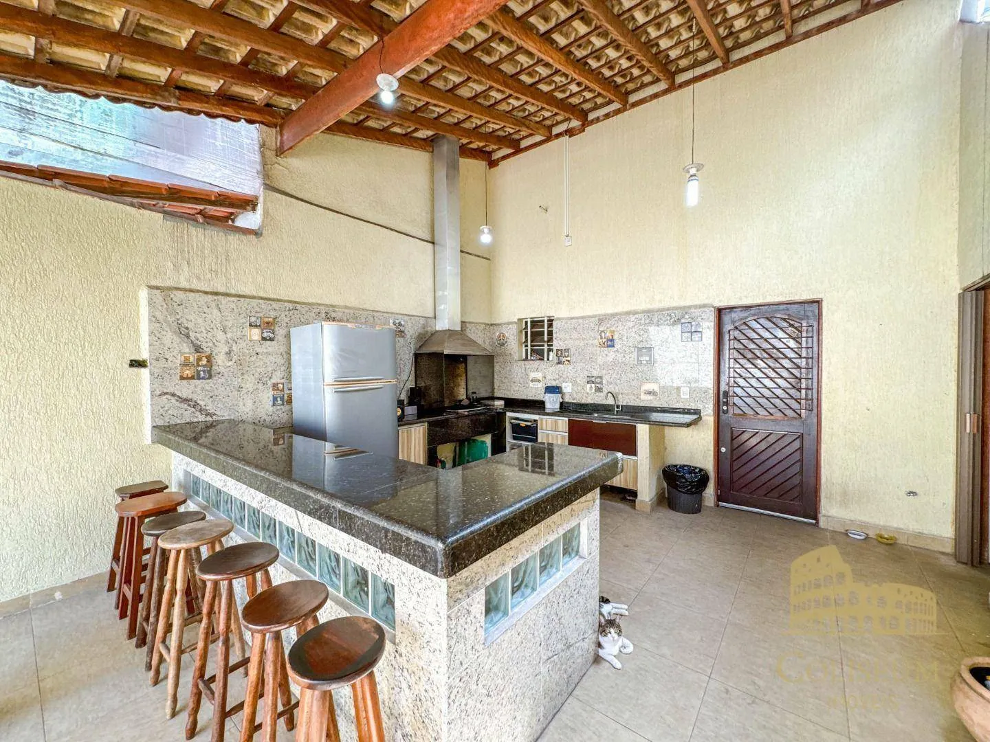 Imagem Sobrado à venda, 451 m² por R$ 1.790.000,00 - Boqueirão - Praia Grande/SP