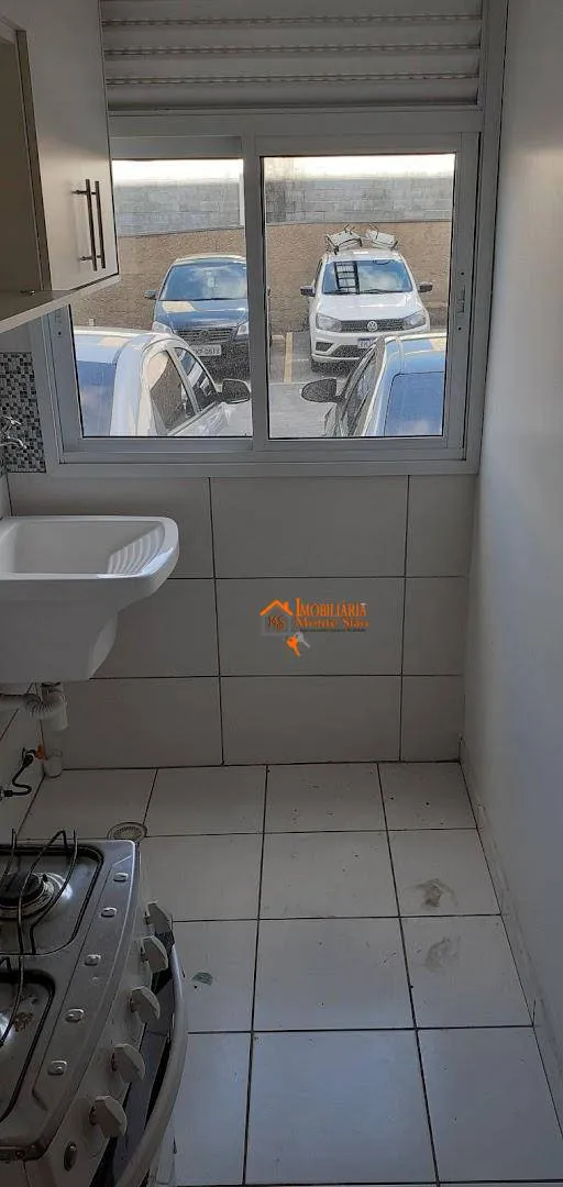 Imagem Apartamento com 2 dormitórios à venda, 47 m² por R$ 225.000,00 - Jardim Silvestre - Guarulhos/SP
