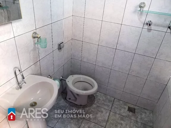 Imagem Casa com 2 dormitórios à venda, 68 m² por R$ 250.000,00 - Jardim dos Lírios - Americana/SP