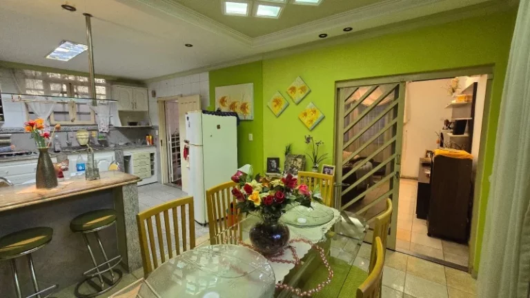 Imagem CASA RESIDENCIAL em MANAUS - AM, PARQUE 10 DE NOVEMBRO