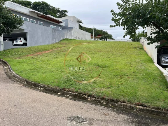 Terreno em Condomínio, 340m², Condomínio Terras do Vale.