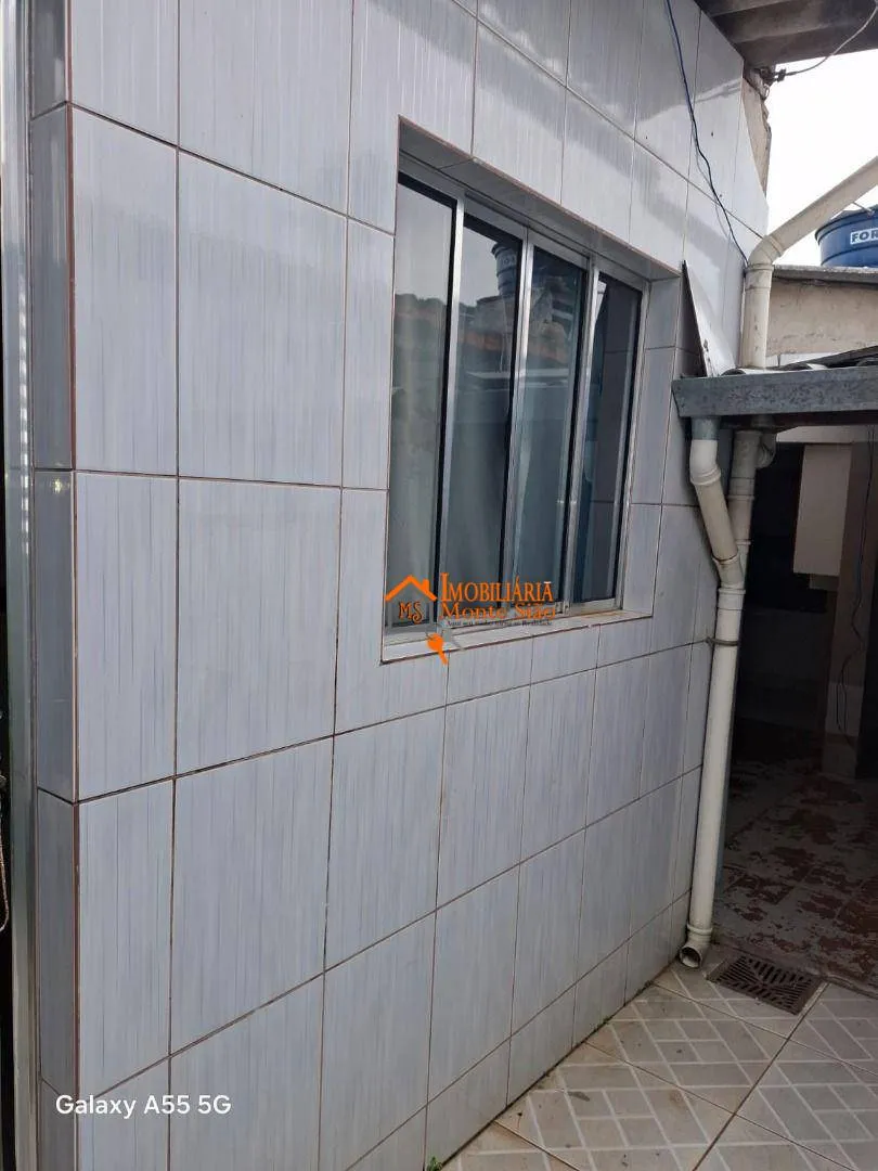 Imagem Casa com 2 dormitórios à venda, 158 m² por R$ 300.000,00 - Cidade Tupinambá - Guarulhos/SP