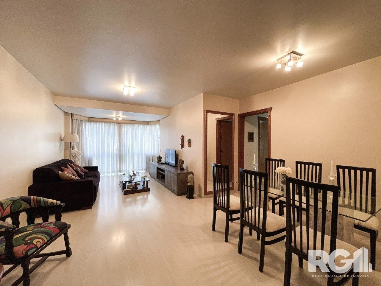 Imagem Apartamento 2D com suíte próximo a Praça da Encol.