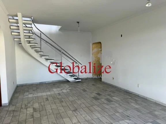 Imagem Cobertura Duplex à Venda com 2 Dormitórios e 2 vagas no bairro da Ponta da Praia em Santos por R$ 1.500.000,00