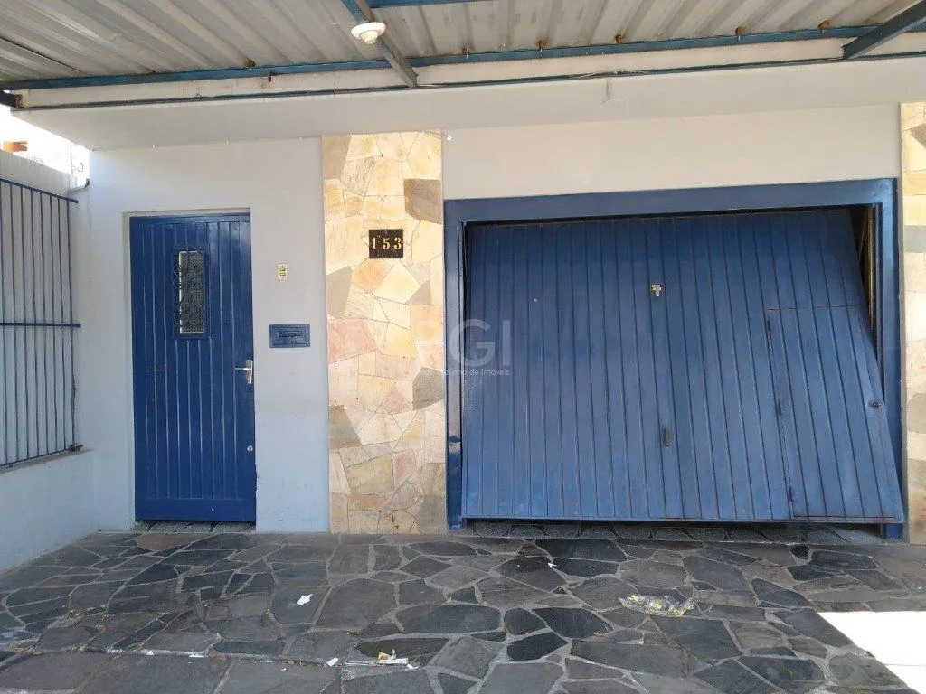 Imagem Casa para Venda - 76m², 5 dormitórios, 3 vagas - Santo Antonio