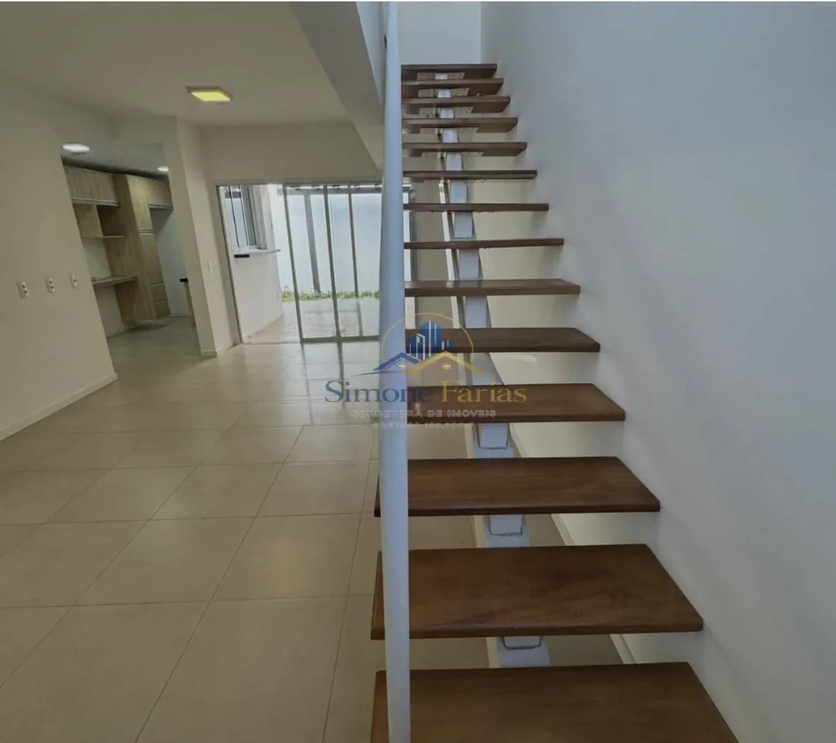 Imagem Casa para locação em Bellágio Residences, com 3 dorms, 1 suíte.