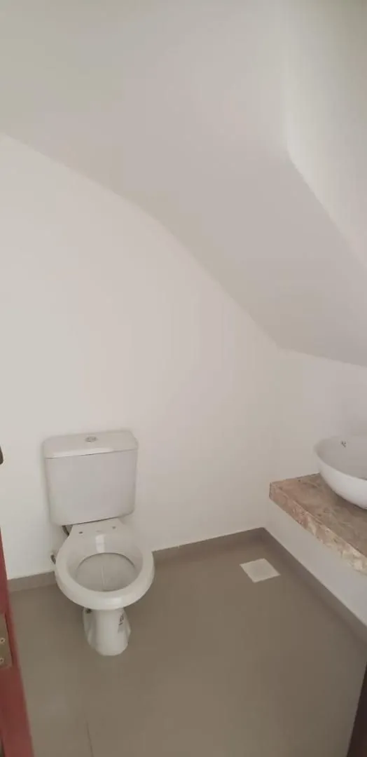 Imagem Casa para Venda - 87.5m², 3 dormitórios, sendo 2 suites, 1 vaga - Lagos De Nova Ipanema