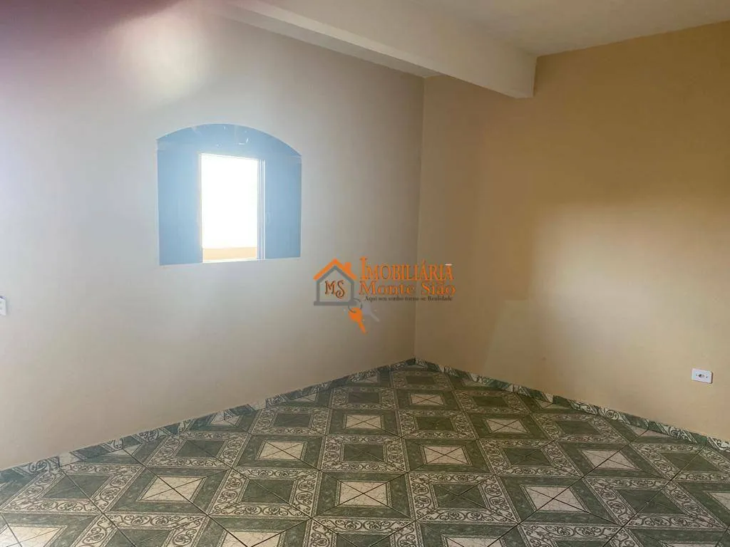Imagem Casa com 6 dormitórios à venda, 900 m² por R$ 477.000,00 - Jardim IV Centenário - Guarulhos/SP