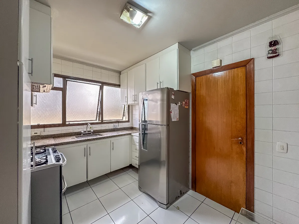 Imagem Apartamento para venda em Vila Andrade com 4 quartos, sendo 1 suíte, 128m2