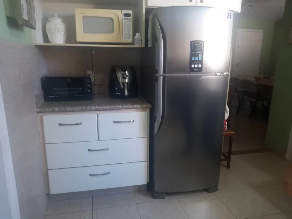 Imagem Casa com 4 Quartos e 4 banheiros à Venda, 228 m².