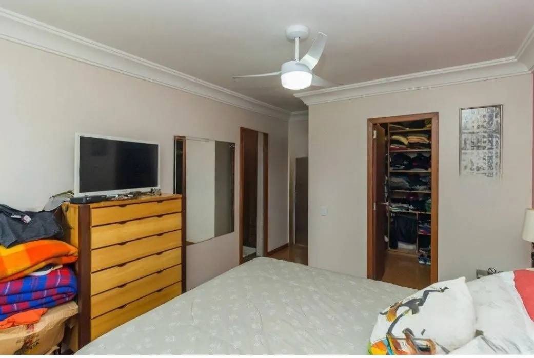 Imagem Apartamento 138m² 3 dormitórios no bairro Petrópolis