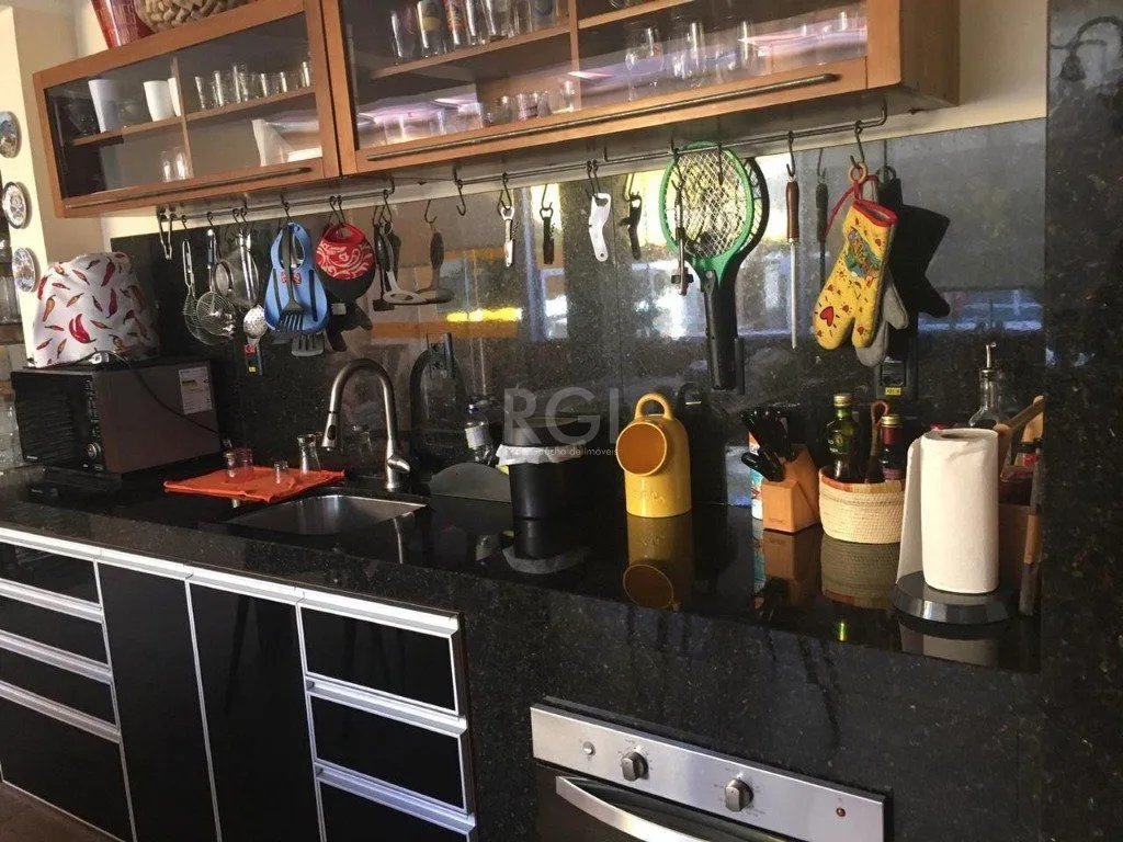 Imagem Casa para Venda - 230m², 3 dormitórios, sendo 3 suites, 3 vagas - Chácara das Pedras