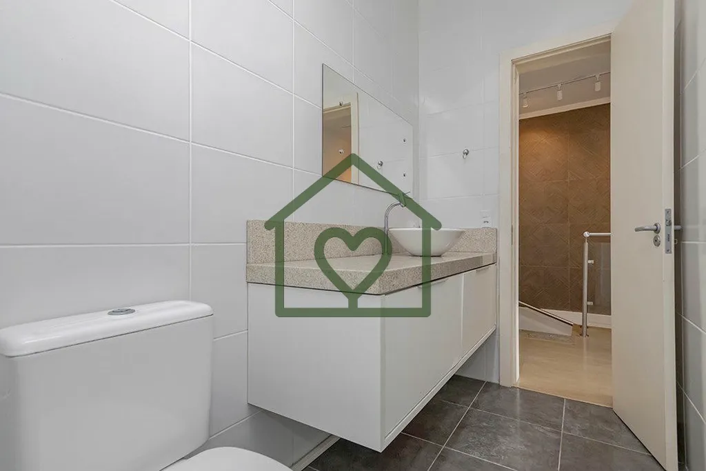 Imagem Venha conhecer a casa dos seus sonhos! Localizada em um Condomínio que valoriza as áreas de lazer ...