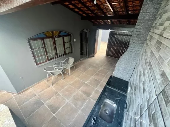 Imagem CASA COM 182 m² - CAIÇARA - PRAIA GRANDE SP