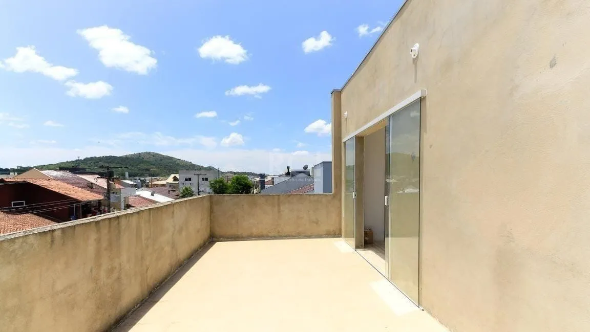Imagem Casa no bairro Hípica - 3 dormitórios