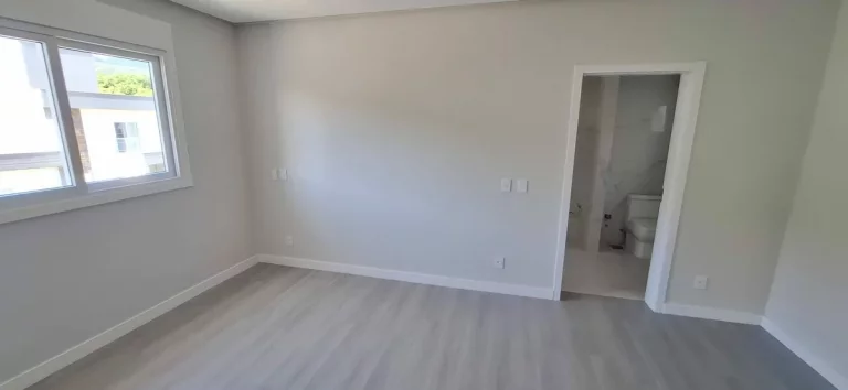 Imagem Casa à venda, 250m2, 3 Suítes, Cacupé, Florianópolis/SC