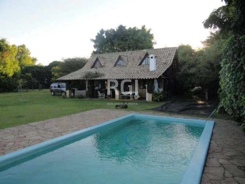 Imagem Casa para Venda - 130m², 2 dormitórios, 5 vagas - Ilha Dos Marinheiros