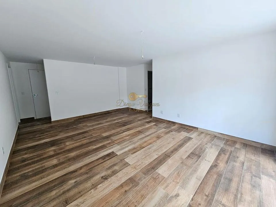 Foto do imóvel Apartamento para Venda em Teresópolis / RJ em Rua Guandu