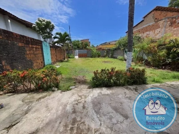Imagem VENDO CASA SIMPLES COM AMPLO TERRENO EM PORTO SEGURO