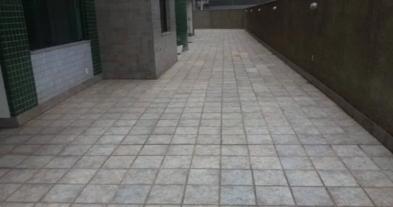 Imagem OPORTUNIDADE NA SAVASSI, 03 QUARTOS E 02 VAGAS