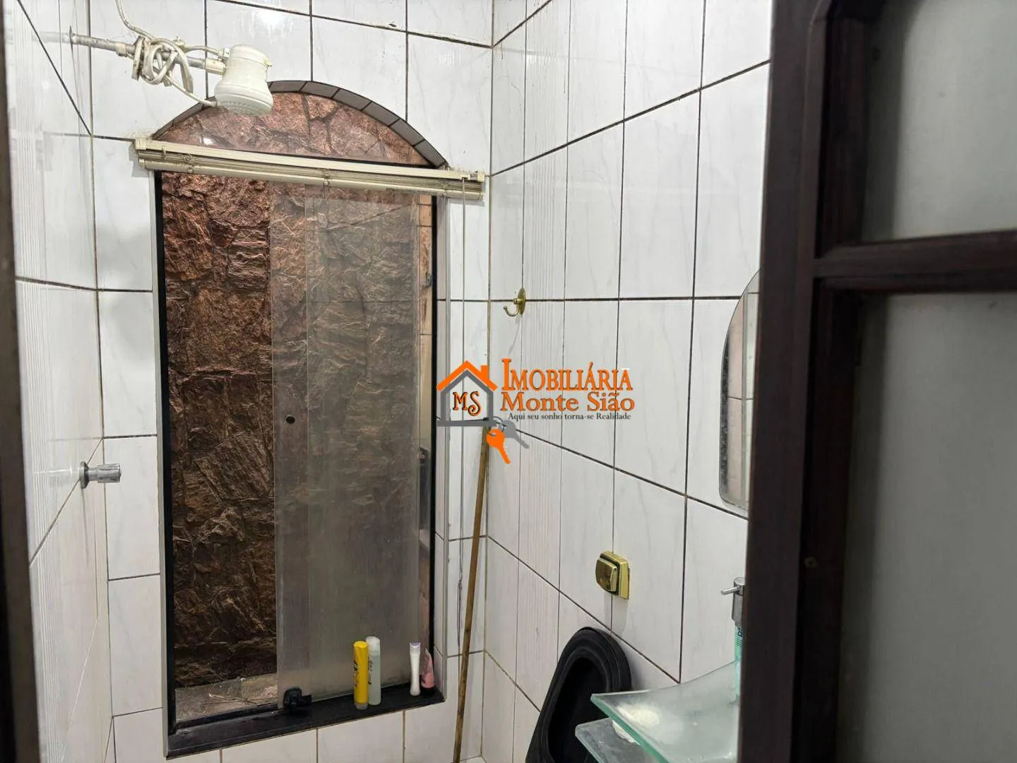 Imagem Casa com 4 dormitórios à venda por R$ 775.000 - Vila Cocaia - Guarulhos/SP