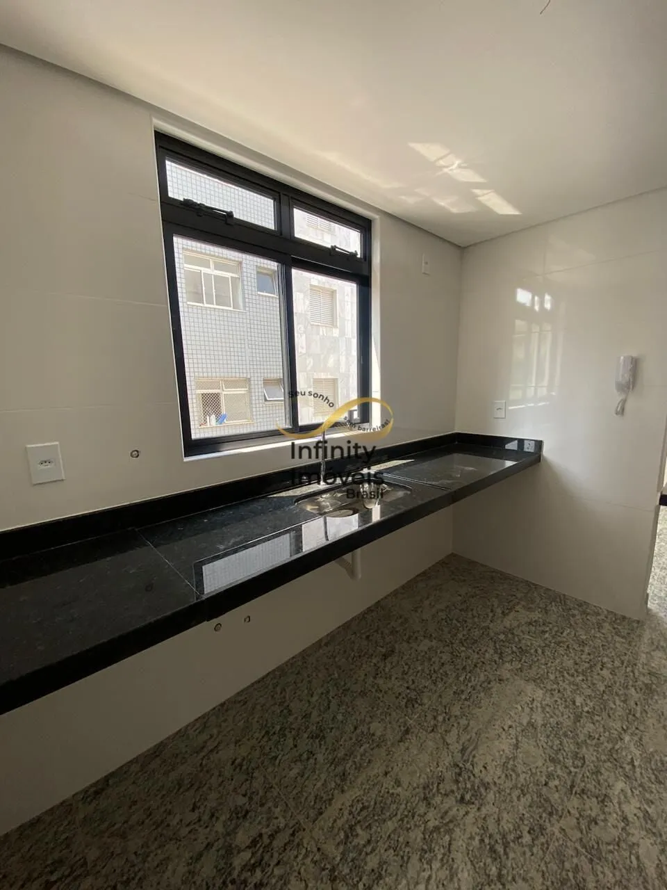 Foto do imóvel Bernardo Guimaraes - Apartamento à venda no bairro Boa Viagem - Belo Horizonte/MG