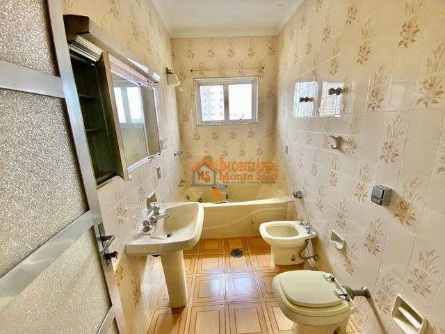Imagem Sobrado com 3 dormitórios à venda, 271 m² por R$ 2.120.000,00 - Vila Progresso - Guarulhos/SP