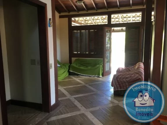 Imagem Vendo casa bem localizada em Porto Seguro Village II