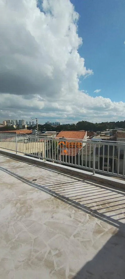 Imagem Sobrado com 3 dormitórios à venda, 240 m² por R$ 550.000,00 - Jardim Las Vegas - Guarulhos/SP